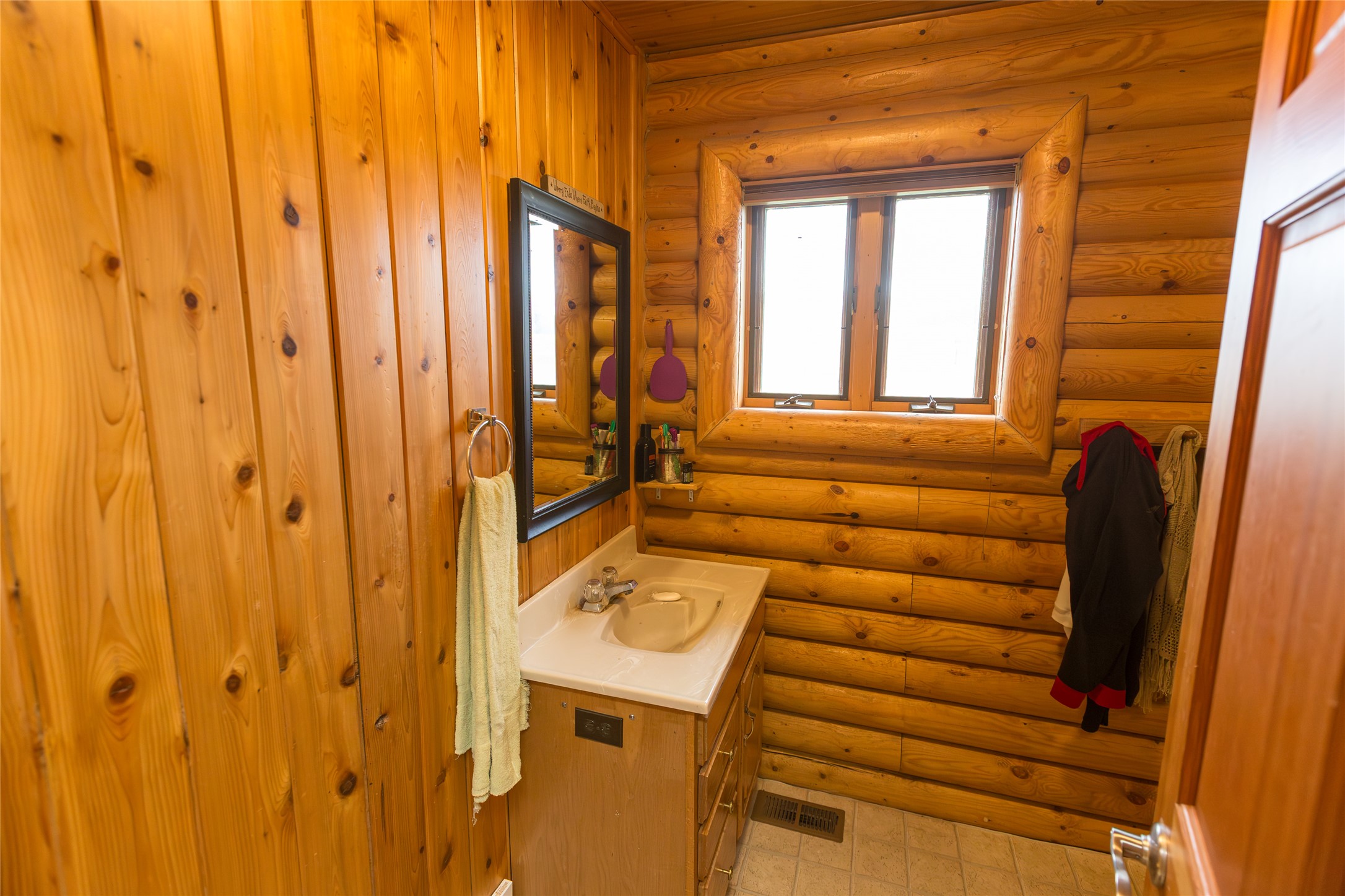 2213 Main Street E Property Photo 64