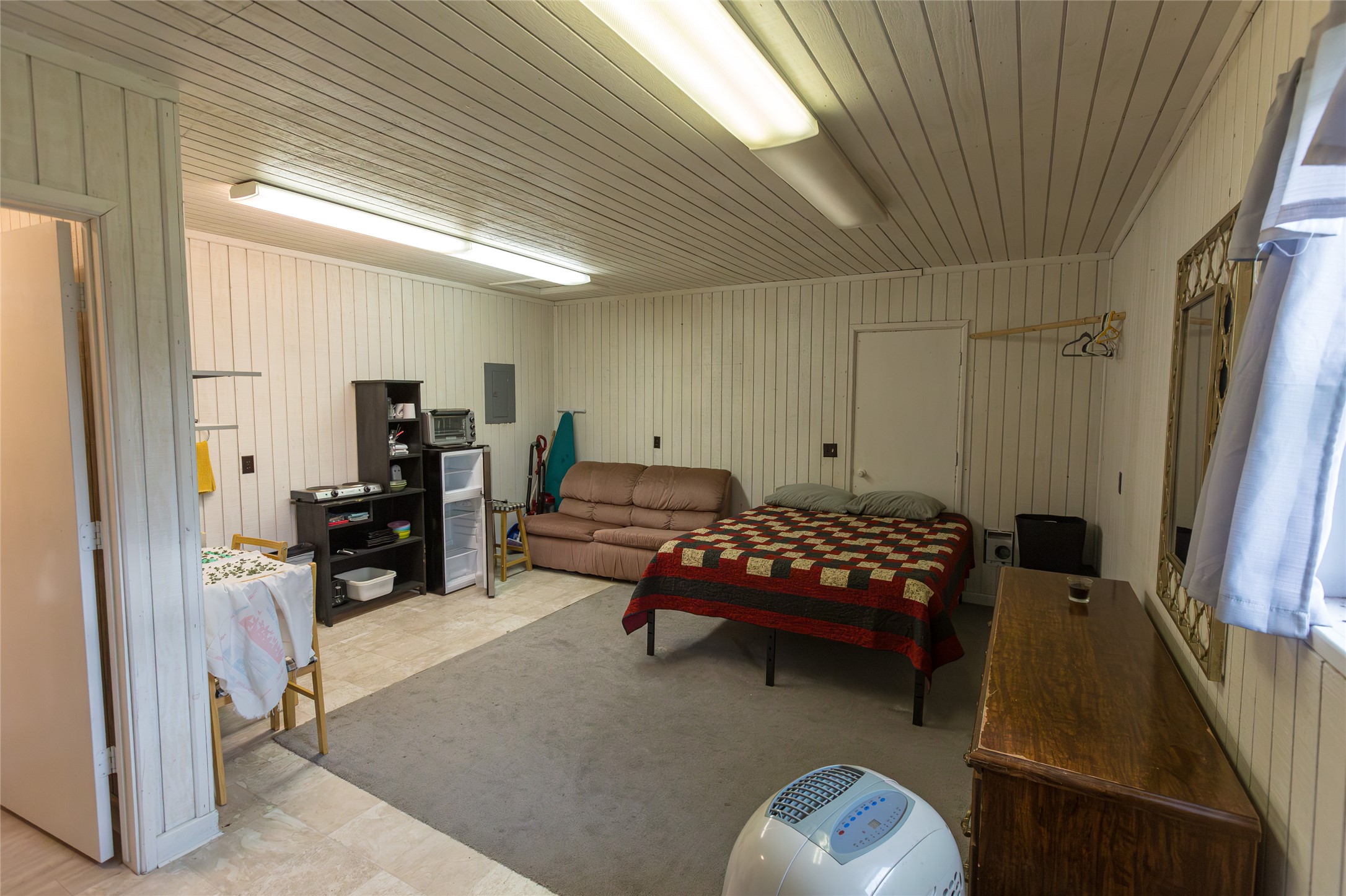 2213 Main Street E Property Photo 67