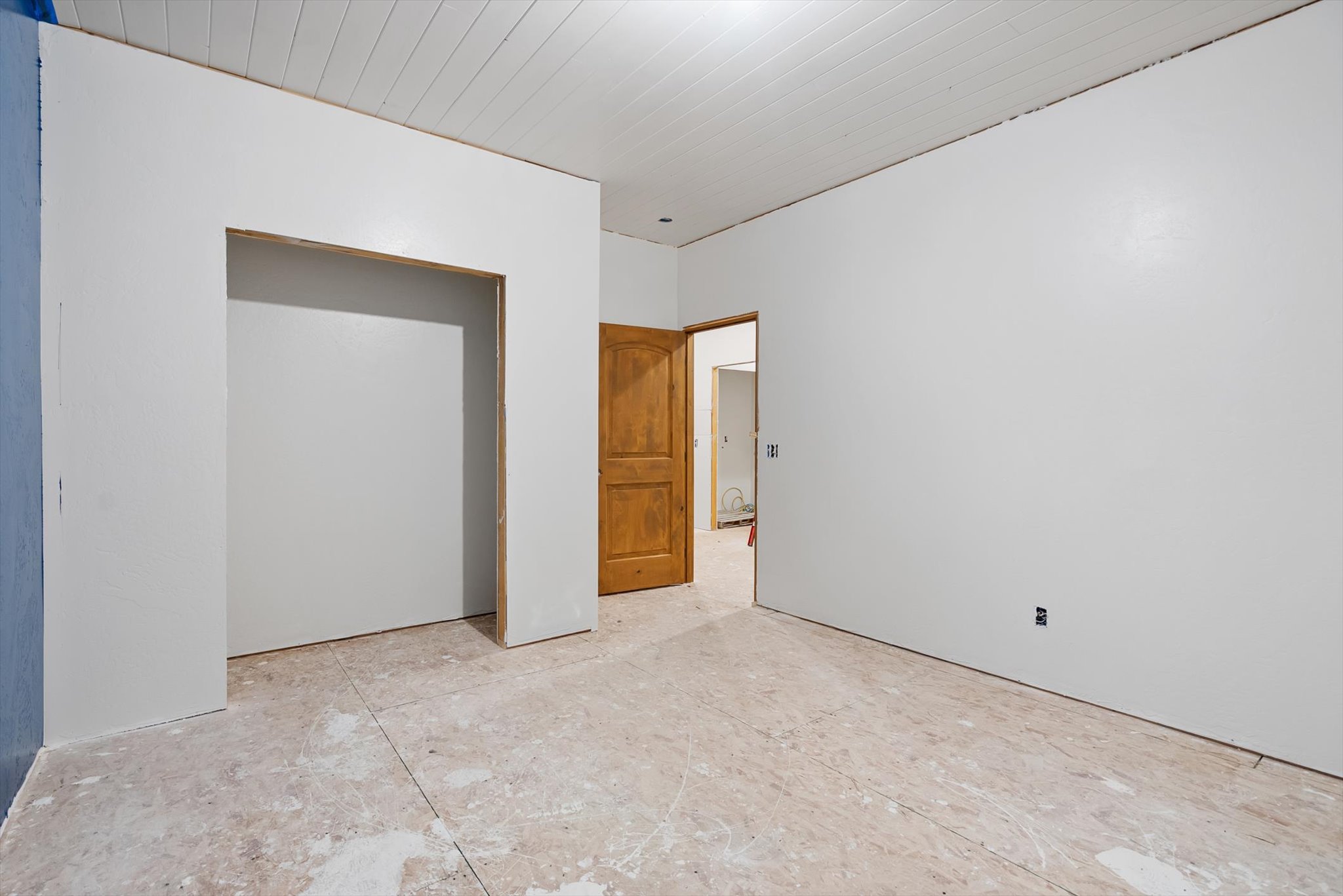 599 Van Sant Road Property Photo 28