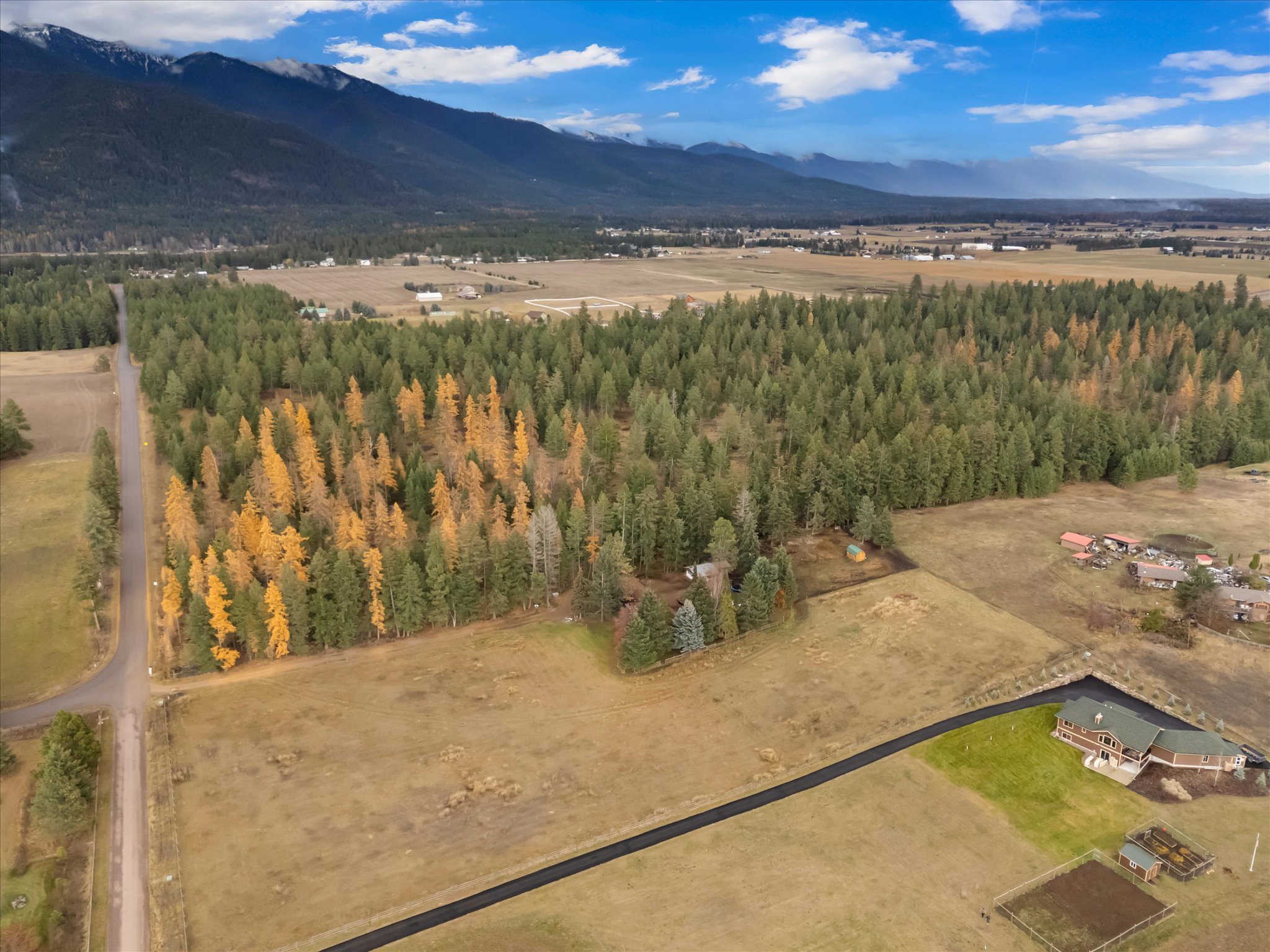 599 Van Sant Road Property Photo 45