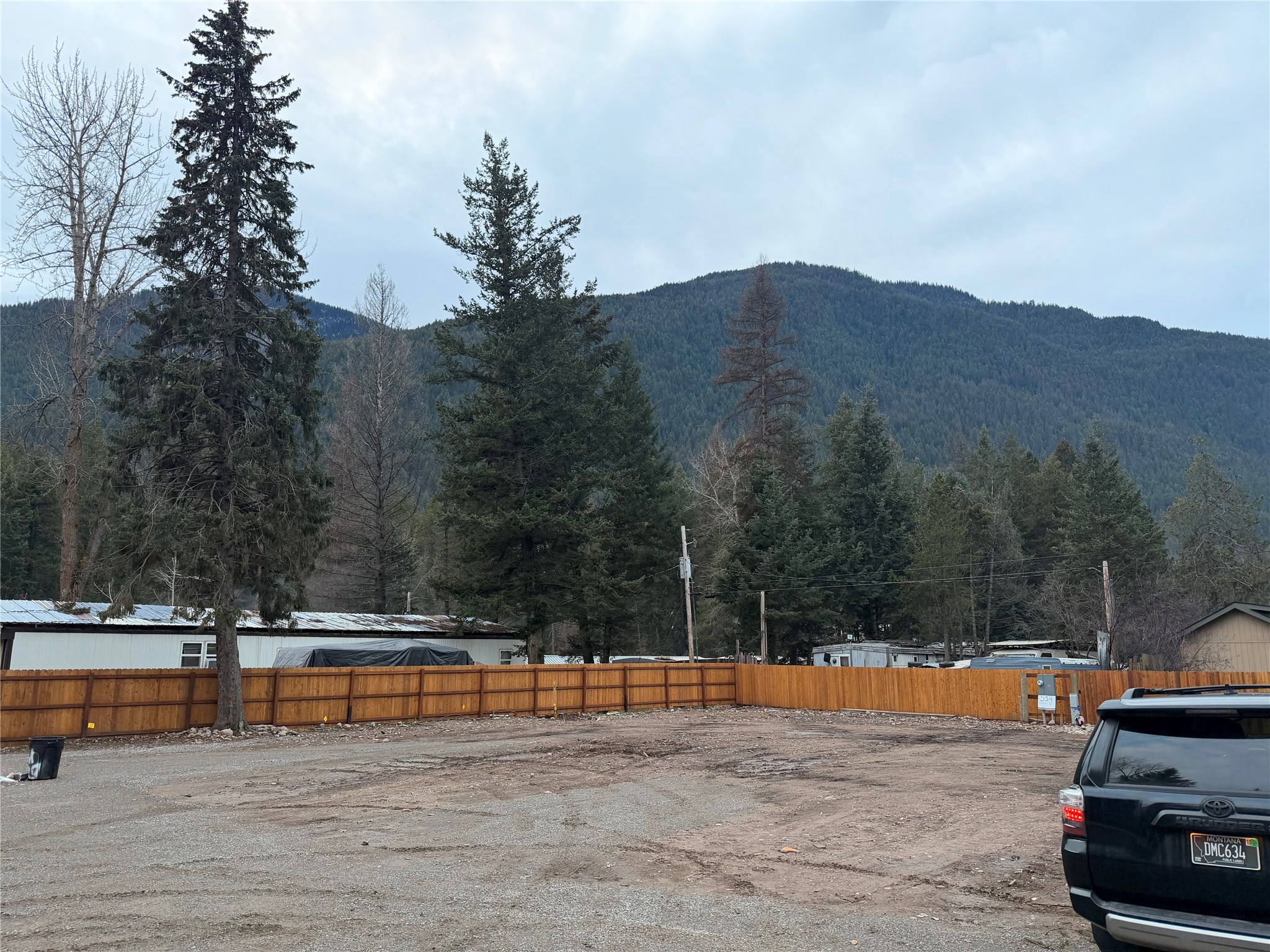 534 Mountain Drive Property Photo 3