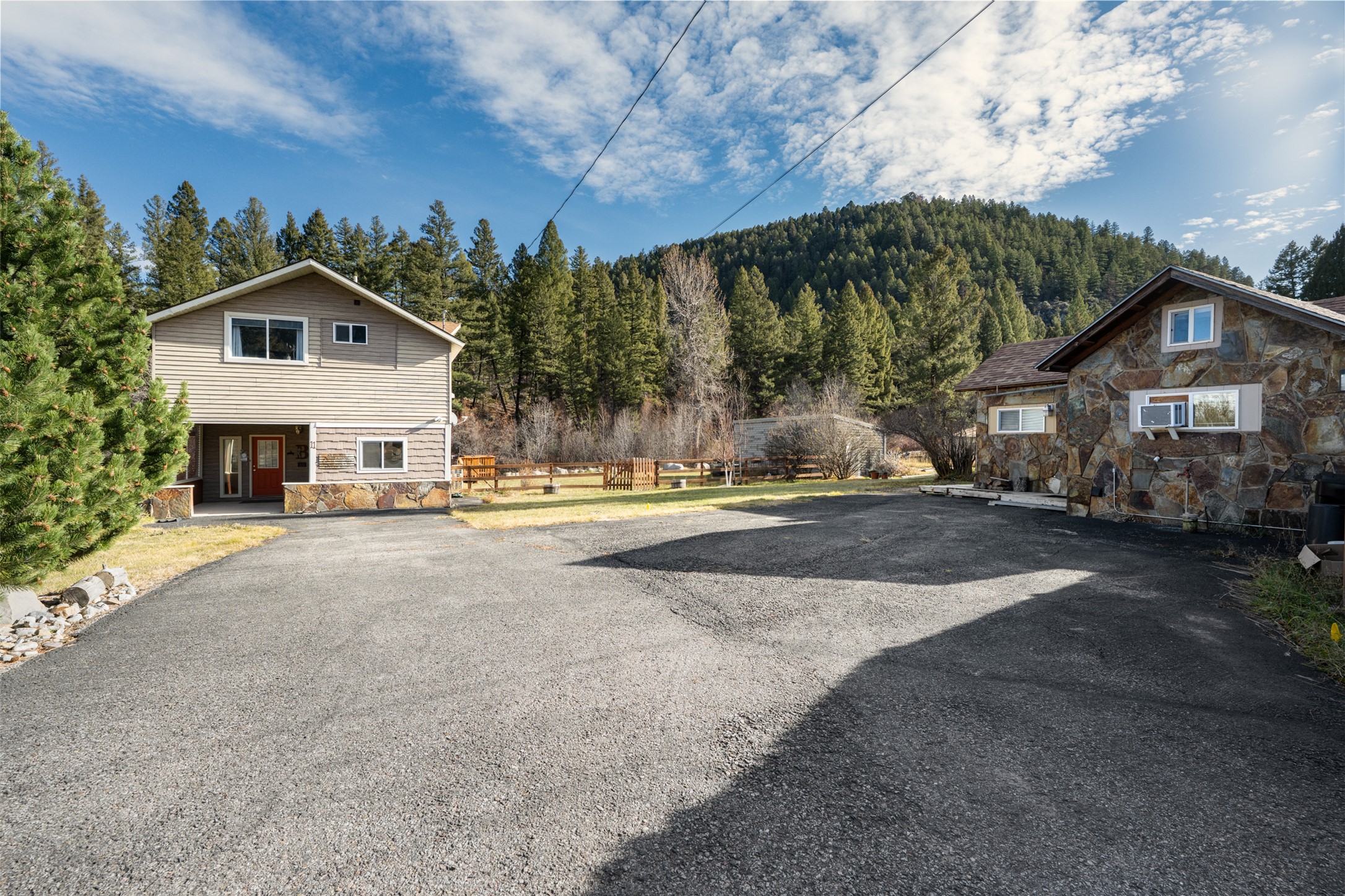 11 Maxville Road Property Photo 2