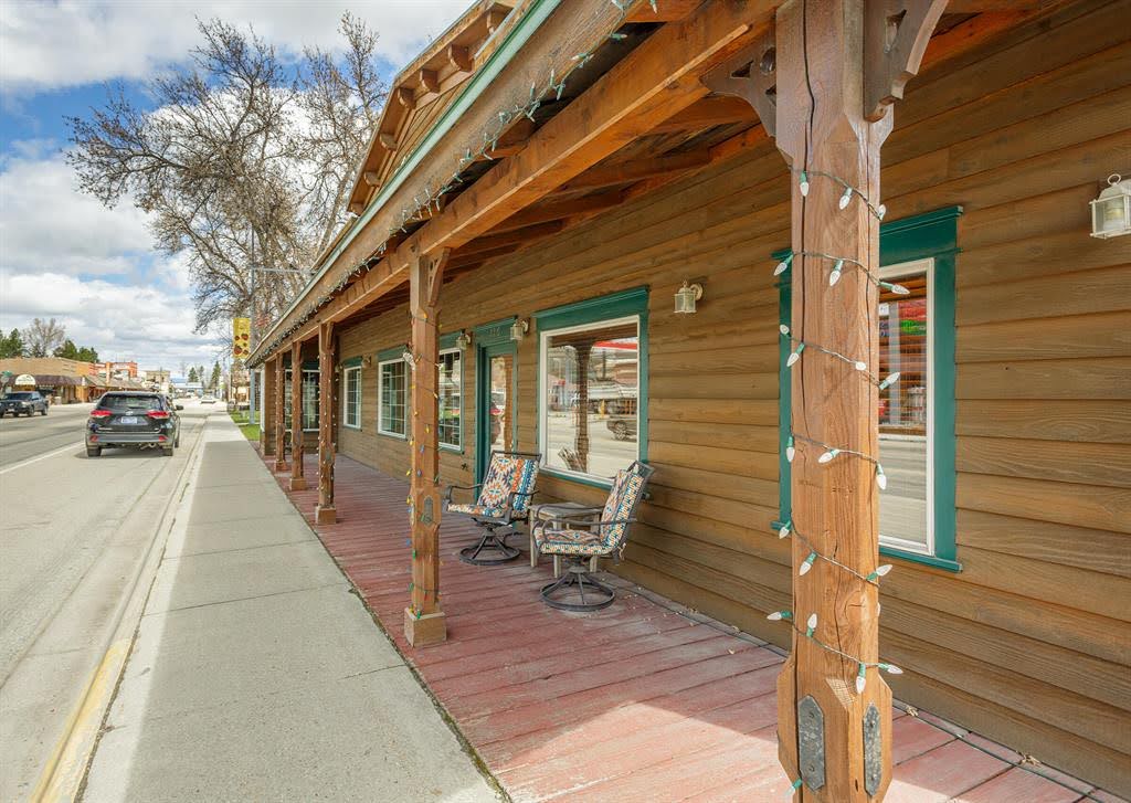 116 S Main Street Property Photo 4
