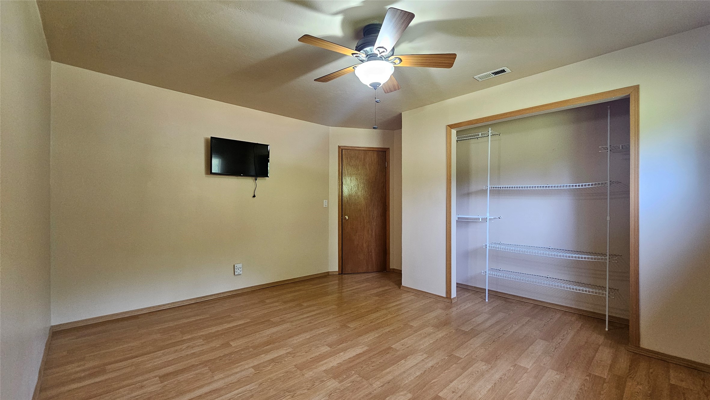 41915 Us Highway 2 Property Photo 39