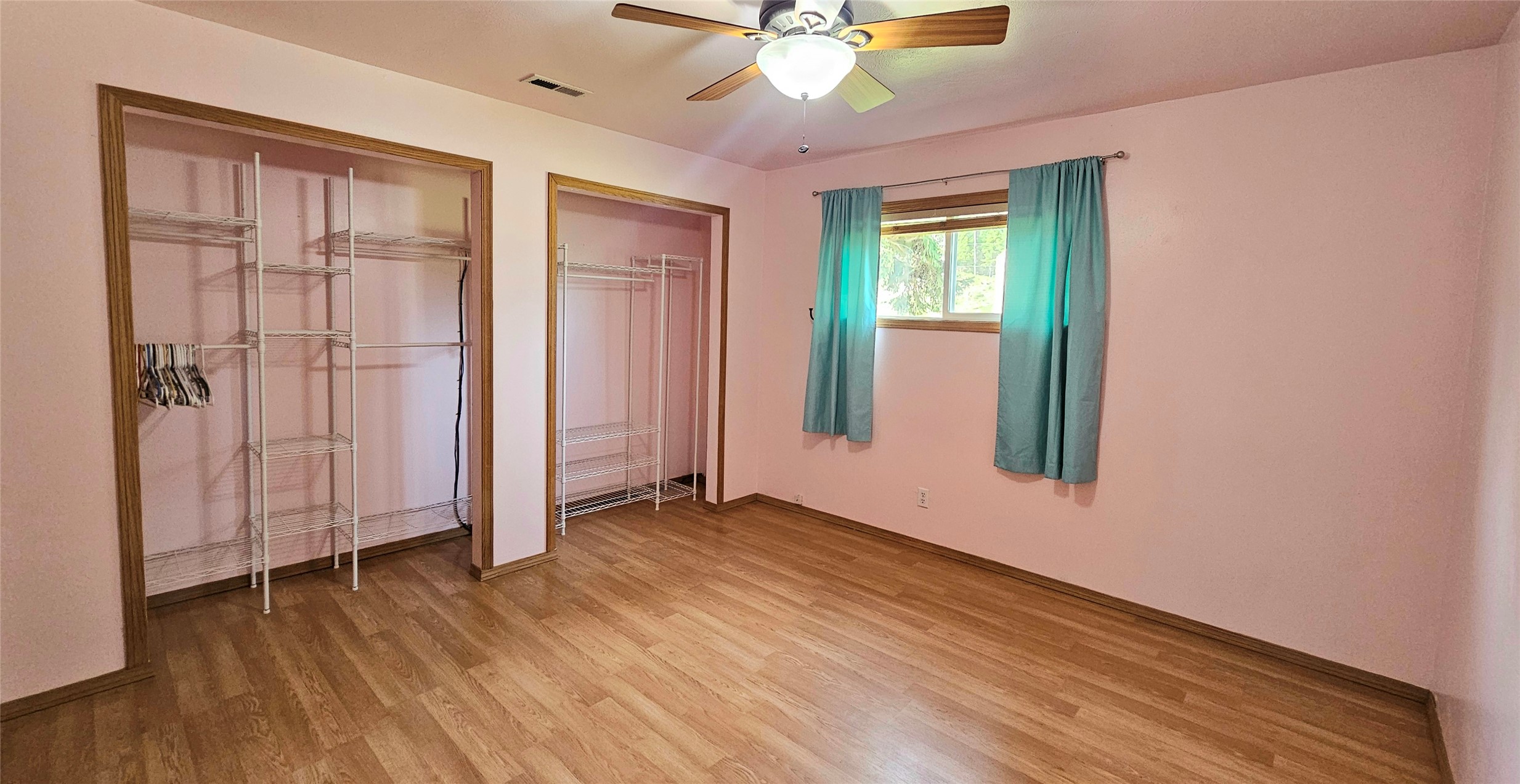 41915 Us Highway 2 Property Photo 44