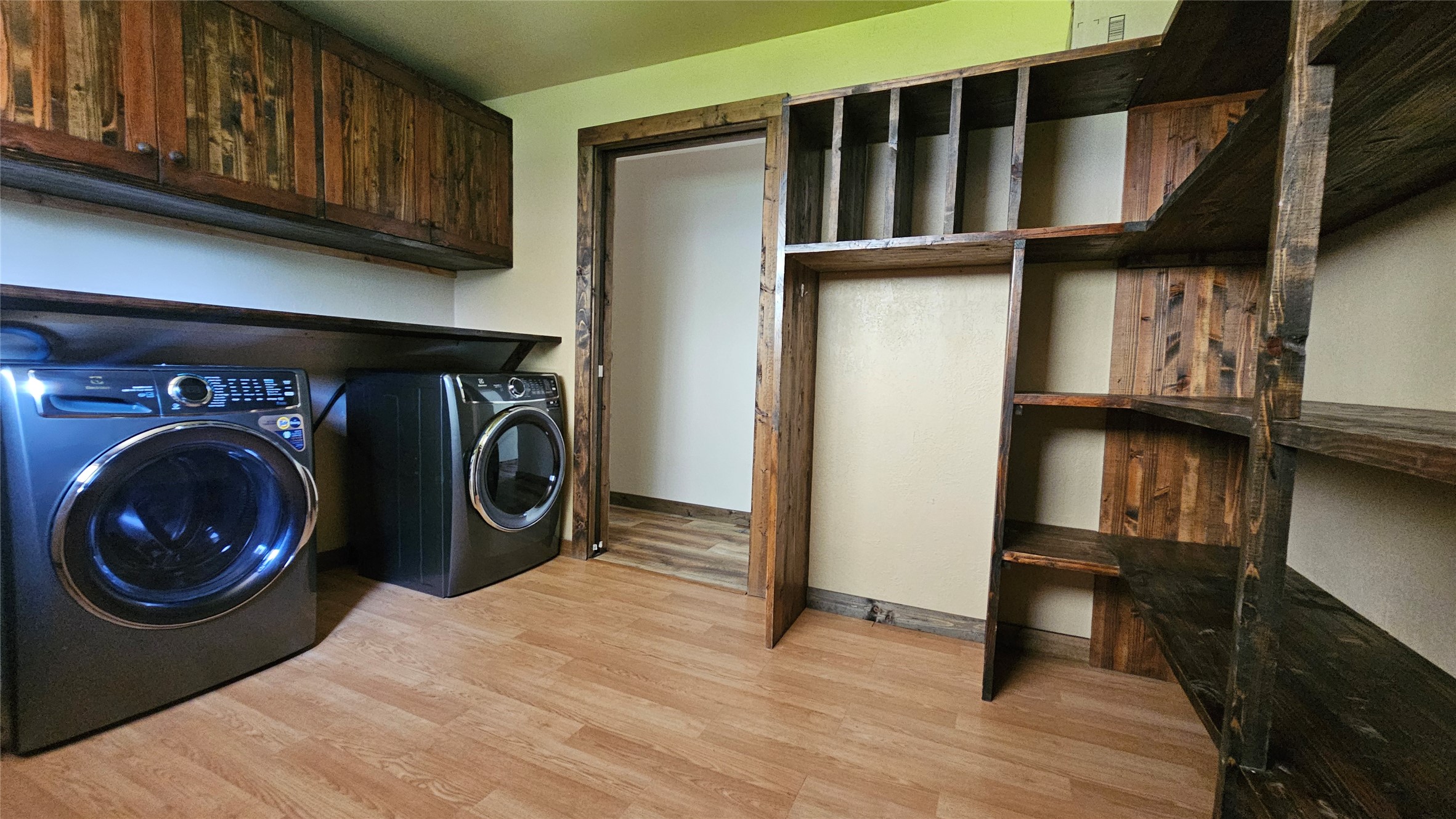 41915 Us Highway 2 Property Photo 48