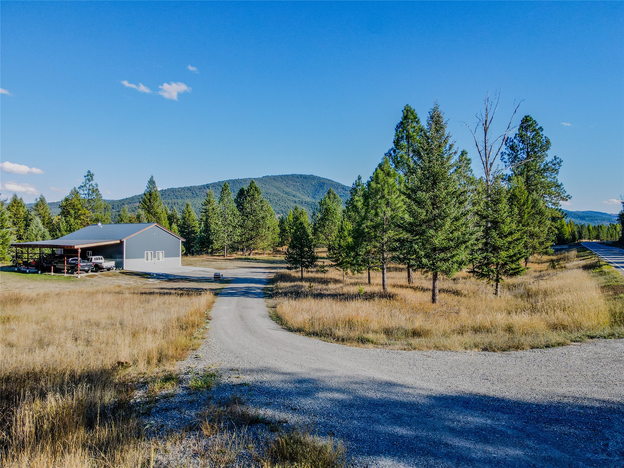 41915 Us Highway 2 Property Photo 52