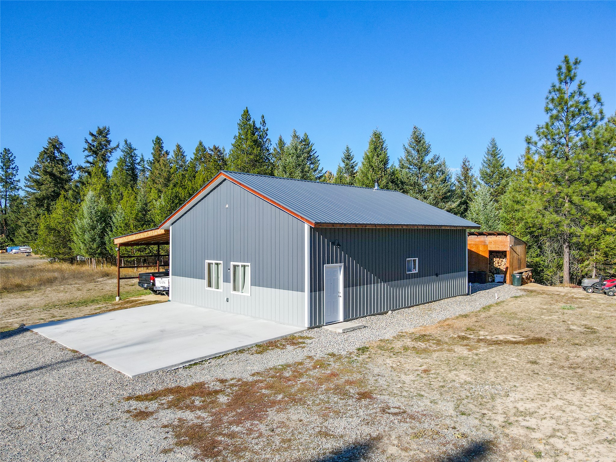 41915 Us Highway 2 Property Photo 53