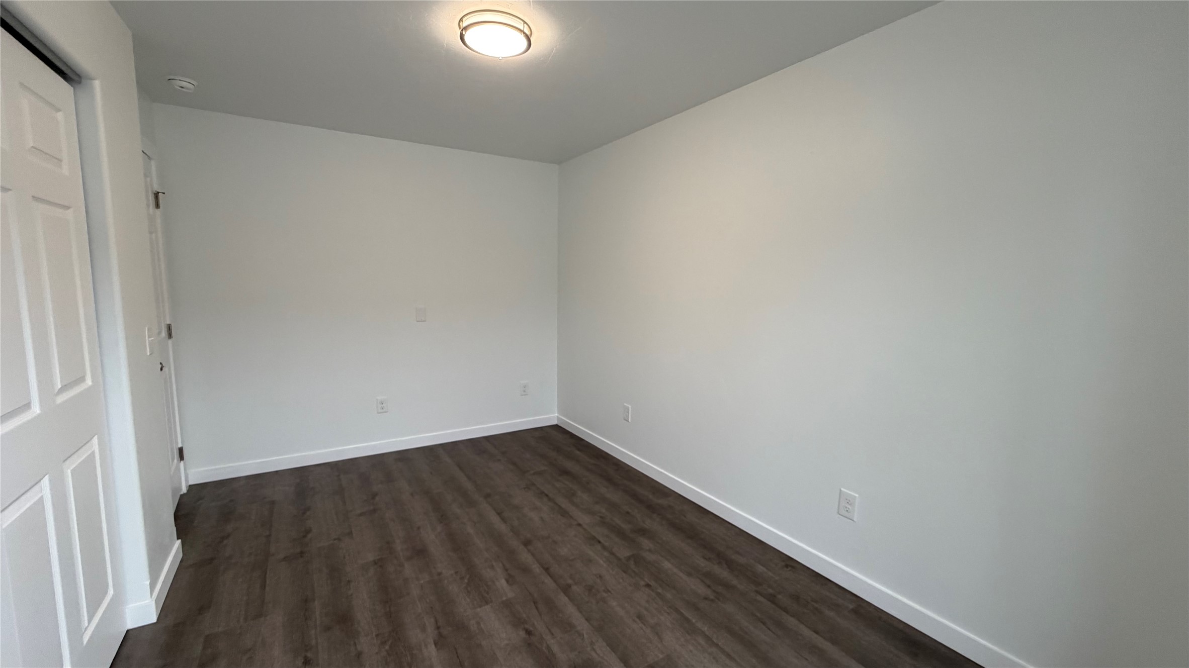 223 E Commerce Way 14 Property Photo 15