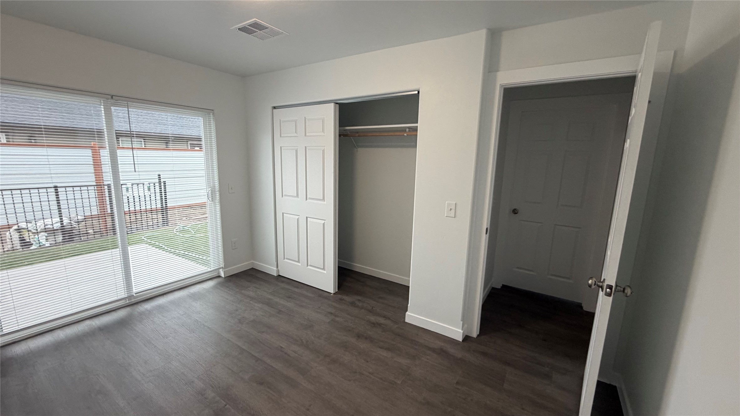 223 E Commerce Way 14 Property Photo 18