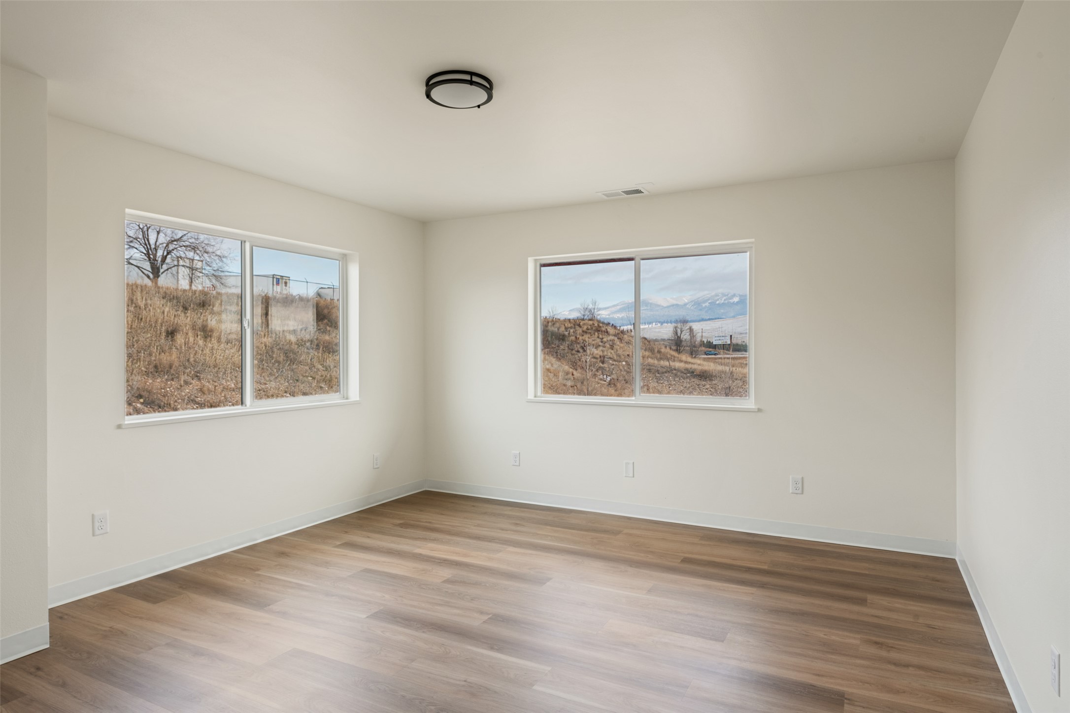 7890 Thornton Drive Property Photo 48