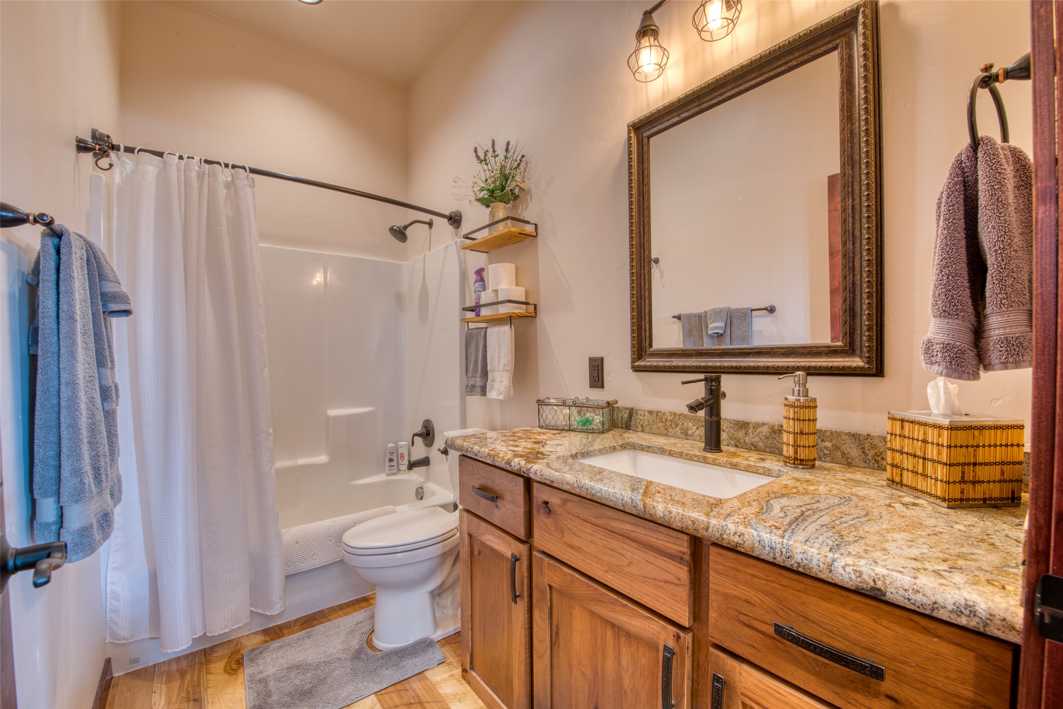 217 Peekaboo Trail Property Photo 23