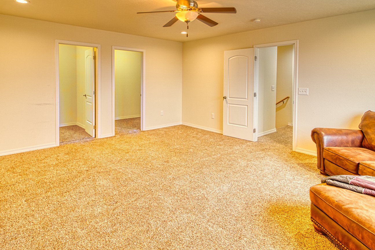 951 Summit View Way Property Photo 25