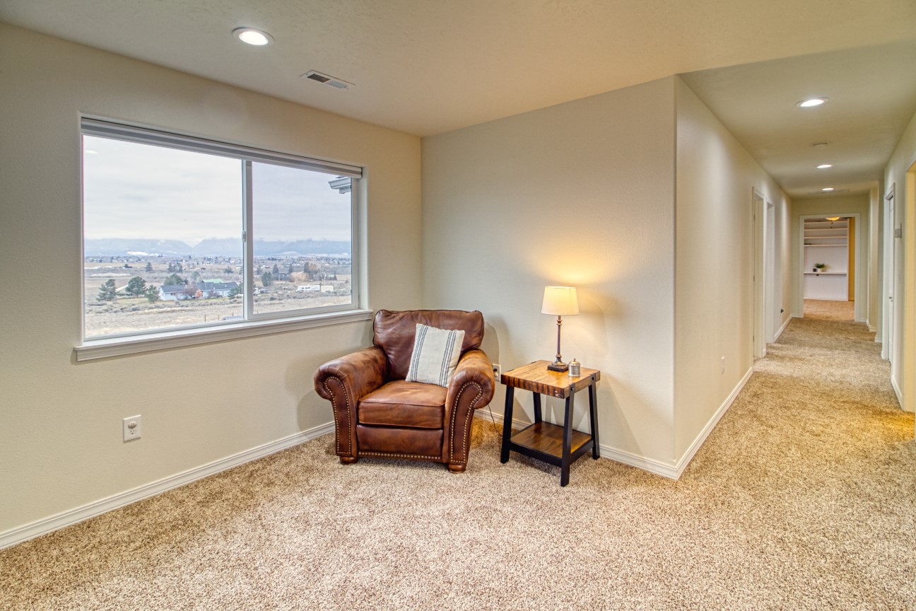 951 Summit View Way Property Photo 30