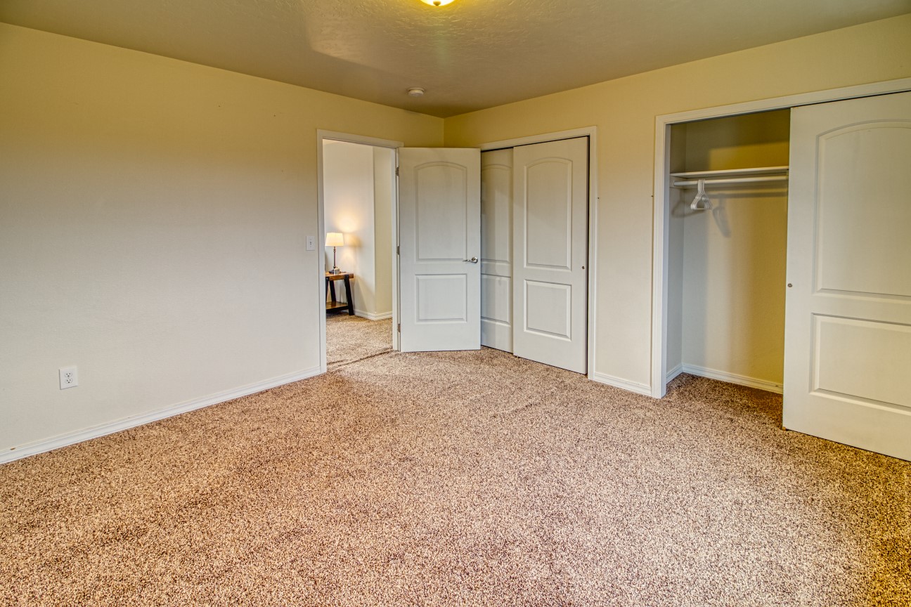 951 Summit View Way Property Photo 32