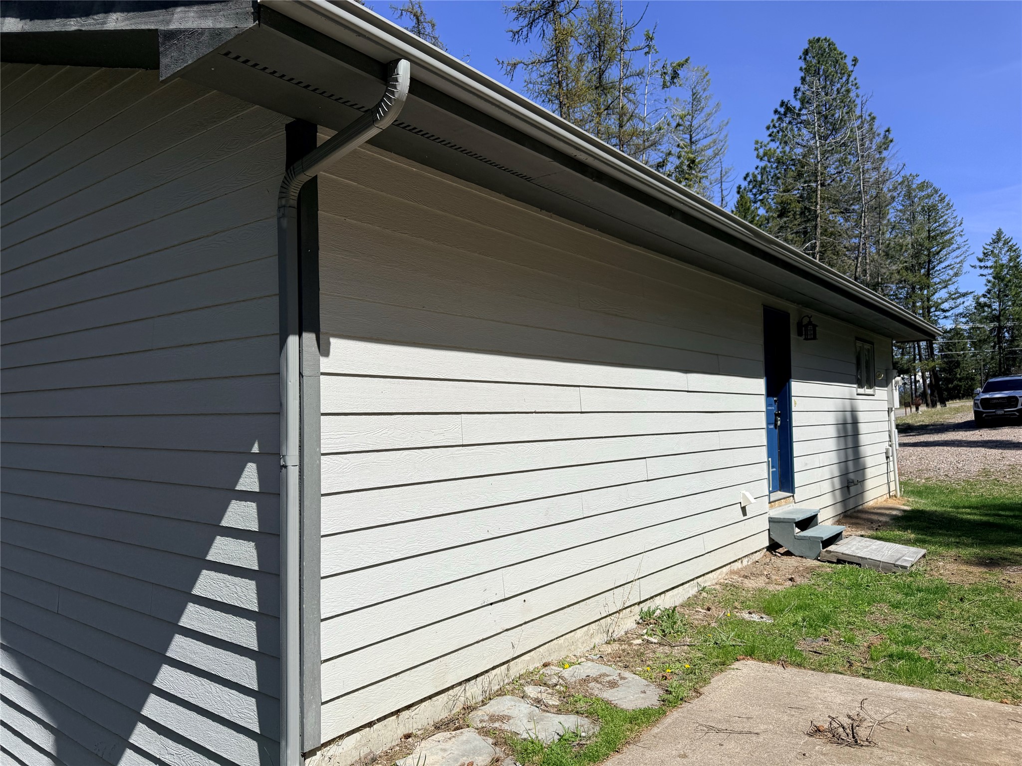 1000 Alpha Terrace Property Photo 4