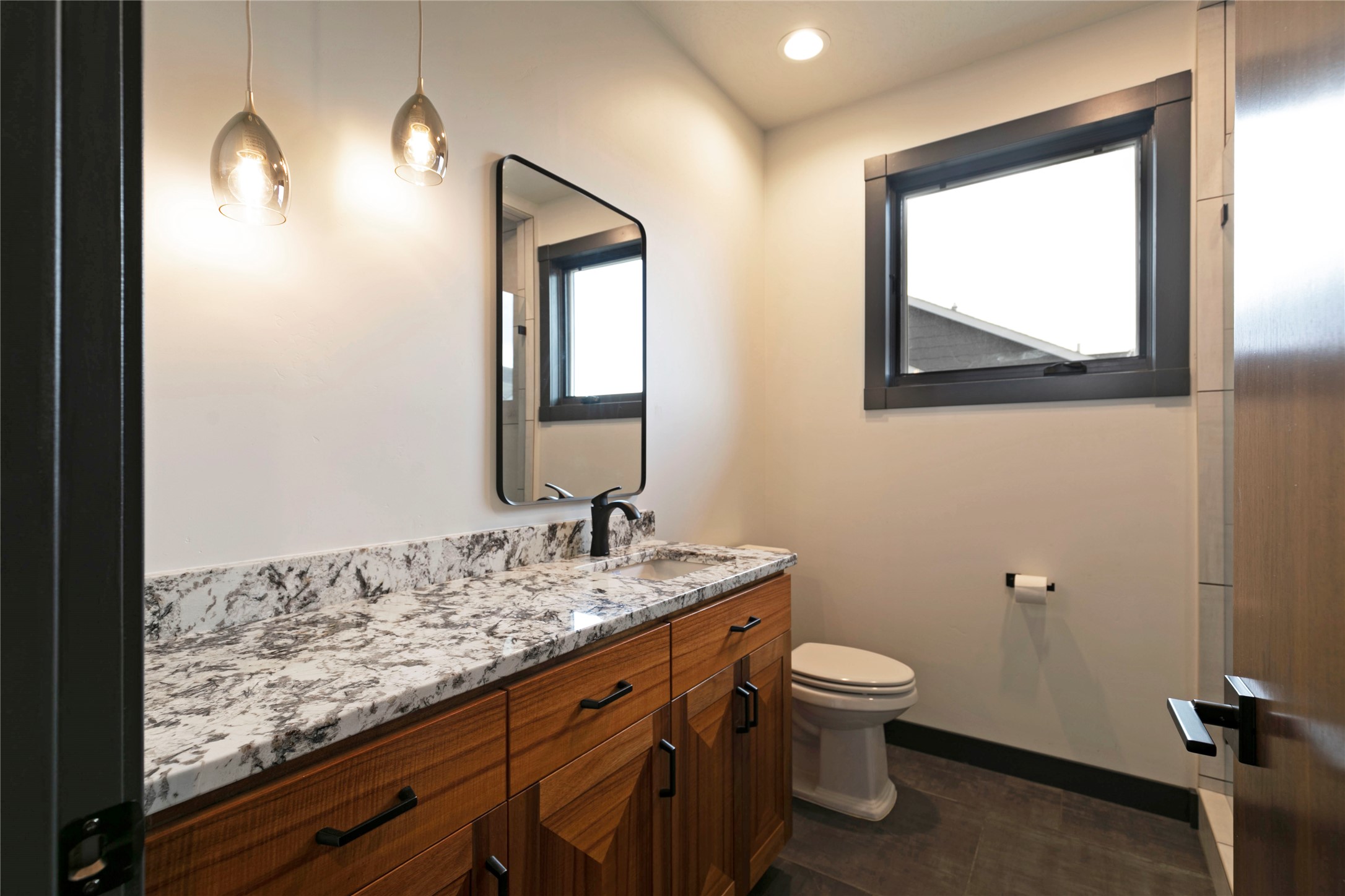 6215 Marias Street Property Photo 18