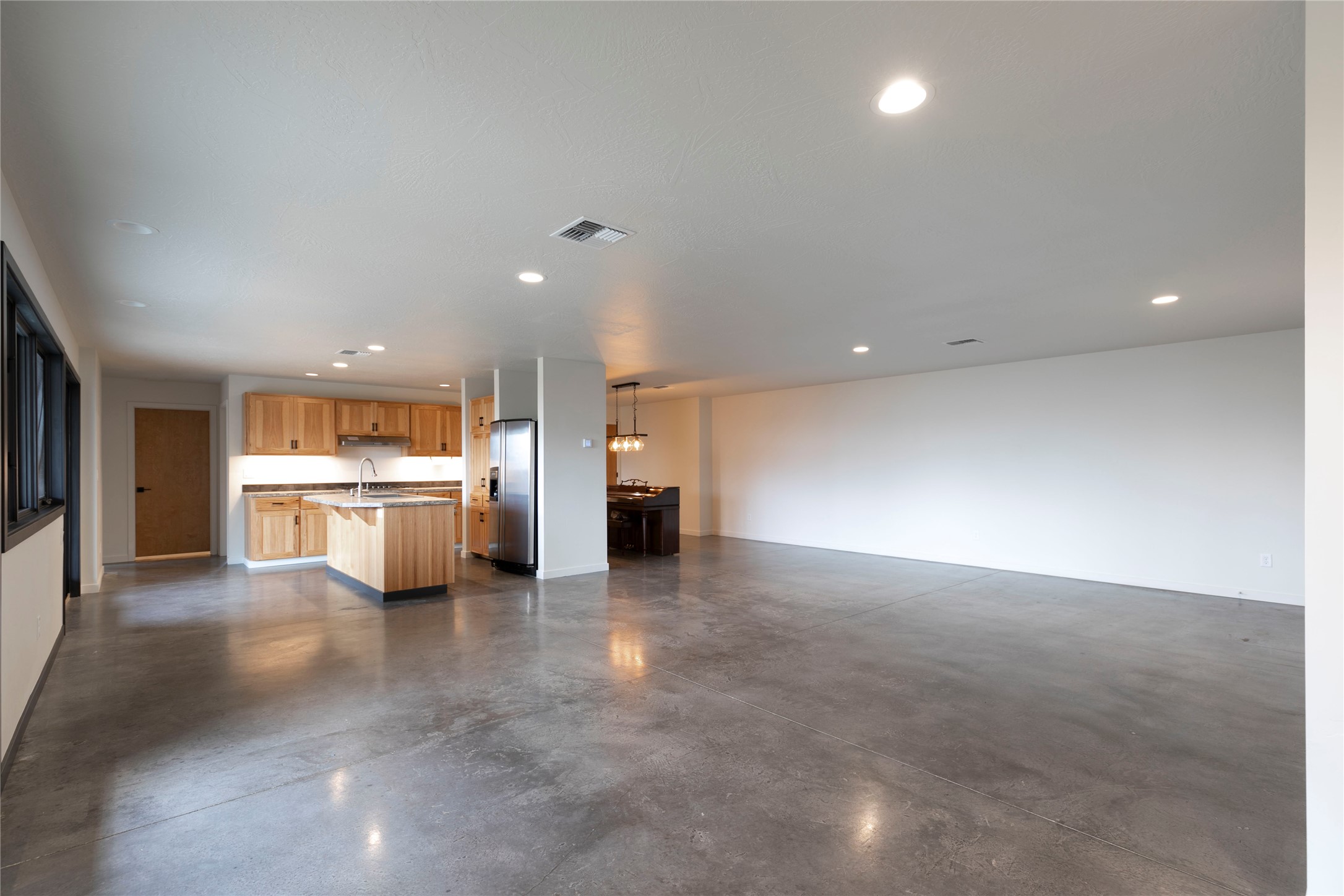 6215 Marias Street Property Photo 59