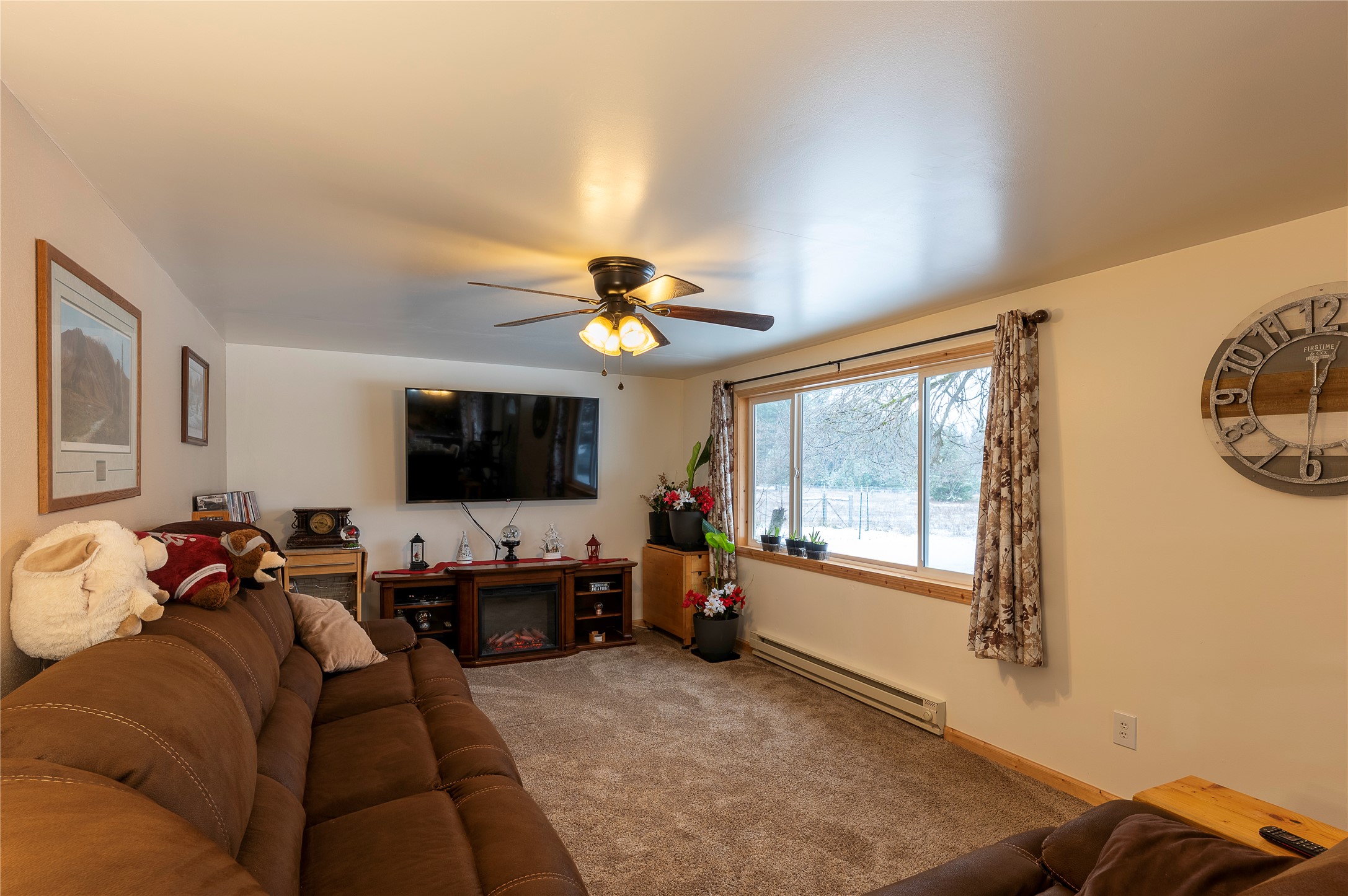 26 Willow Lane Property Photo 20