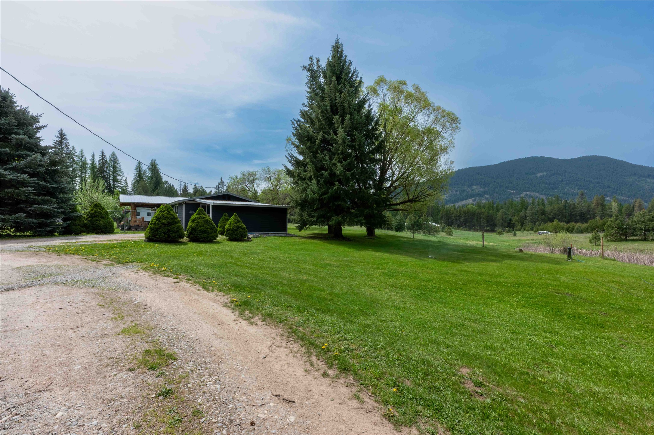 26 Willow Lane Property Photo 55