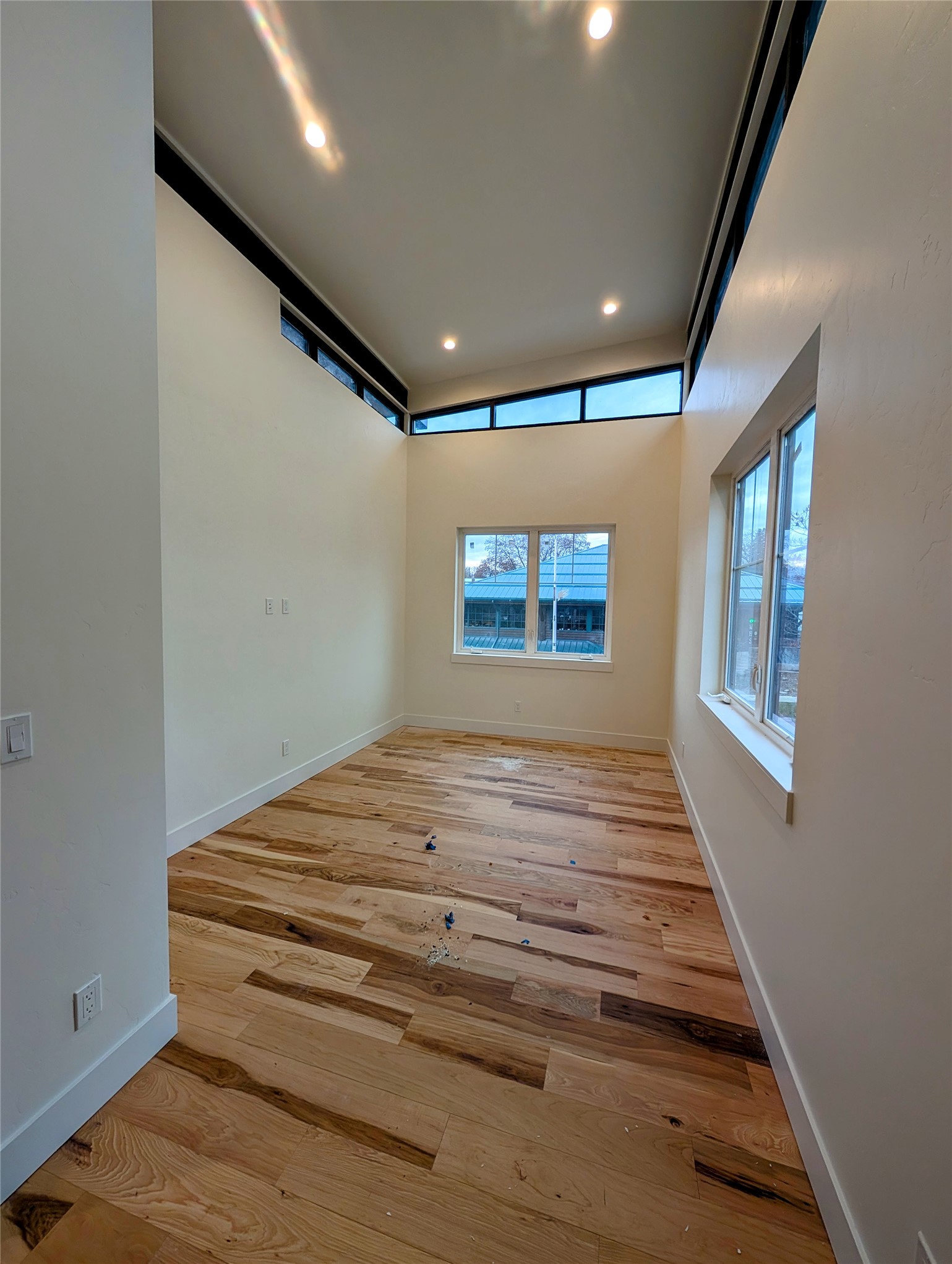 329 & 331 Baker Avenue Property Photo 10