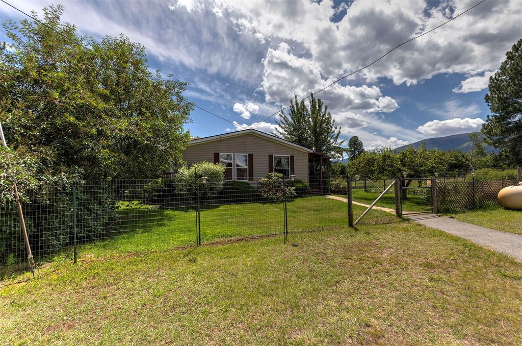 20233 Leo Hansen Road Property Photo 7