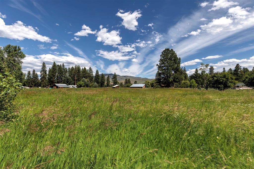 20233 Leo Hansen Road Property Photo 27