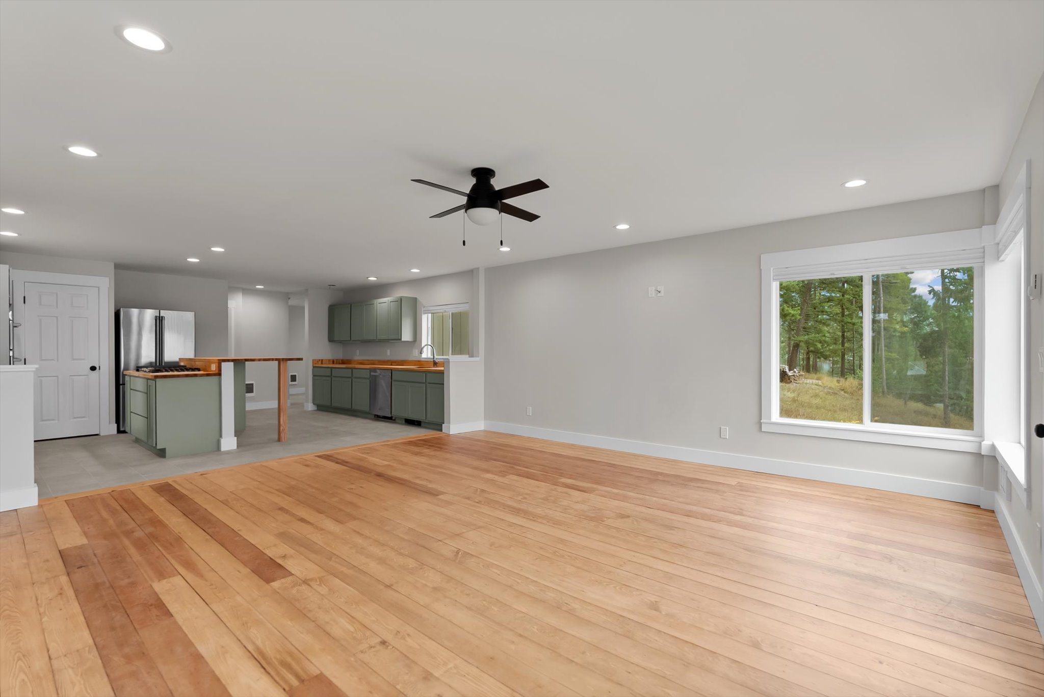 1844 Echo Cabin Loop Property Photo 15