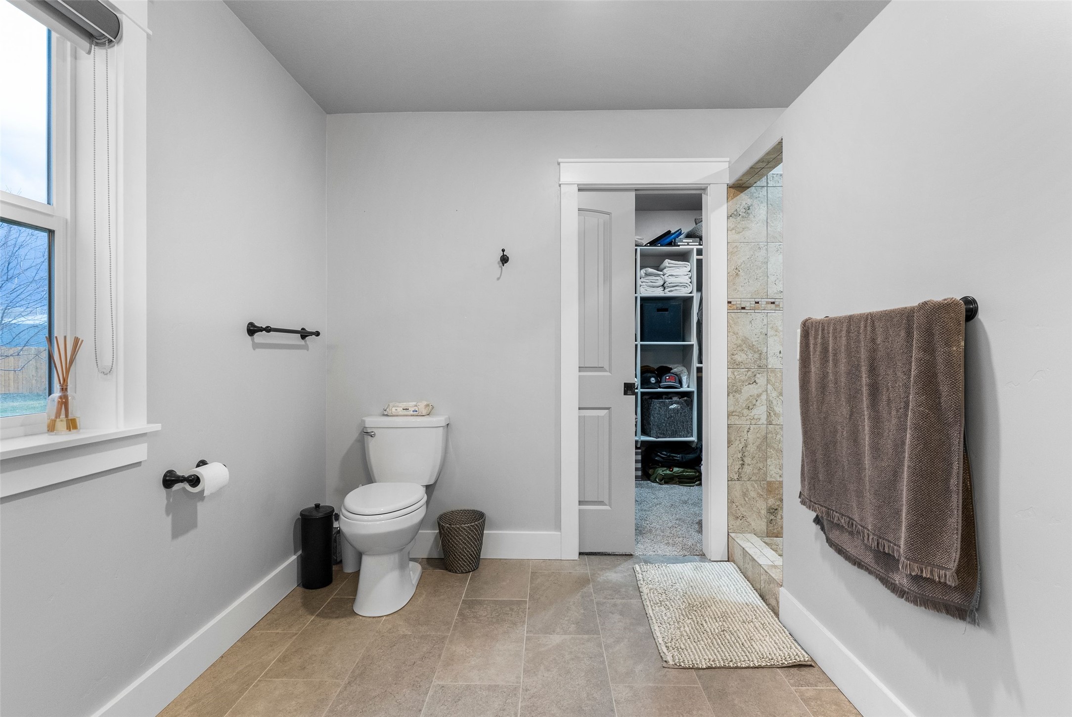 324 Doran Lane Property Photo 16