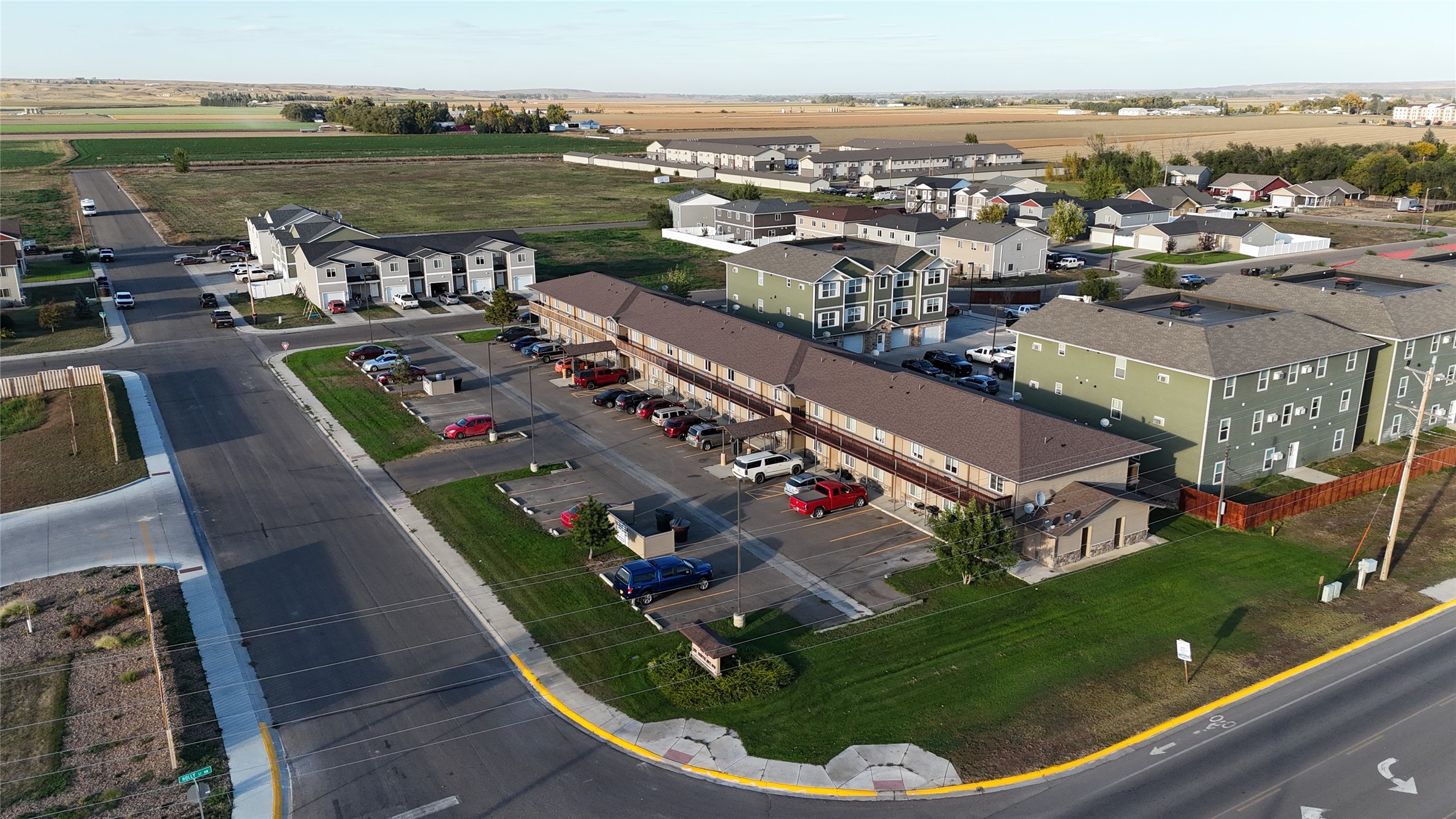 201 9th Avenue Nw Property Photo 34