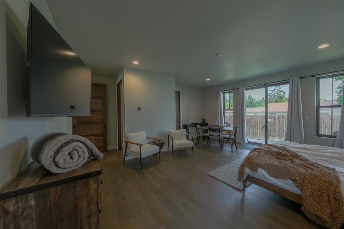 207 Stoner Loop A Property Photo 25