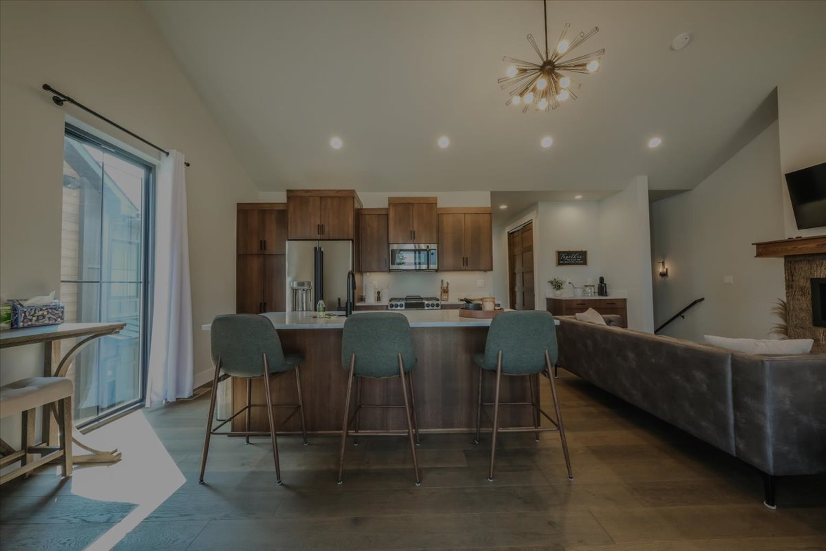 207 Stoner Loop A Property Photo 53