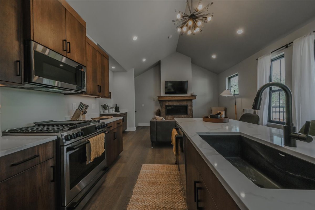 207 Stoner Loop A Property Photo 67