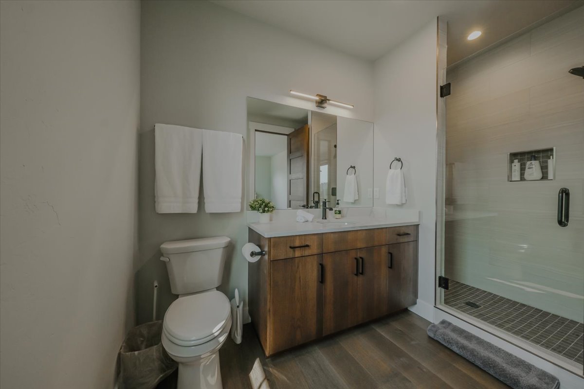 207 Stoner Loop A Property Photo 78