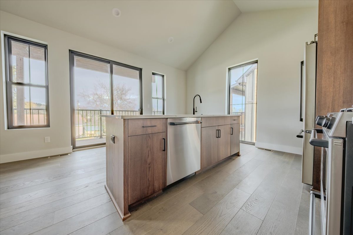 207 Stoner Loop A Property Photo 112