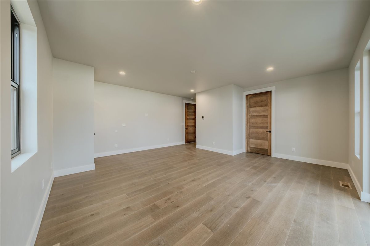 207 Stoner Loop A Property Photo 168