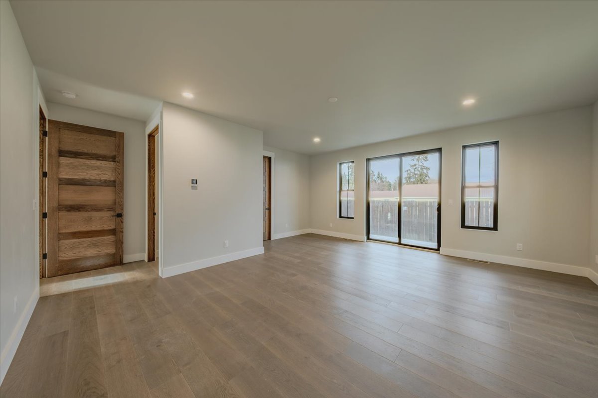 207 Stoner Loop A Property Photo 171