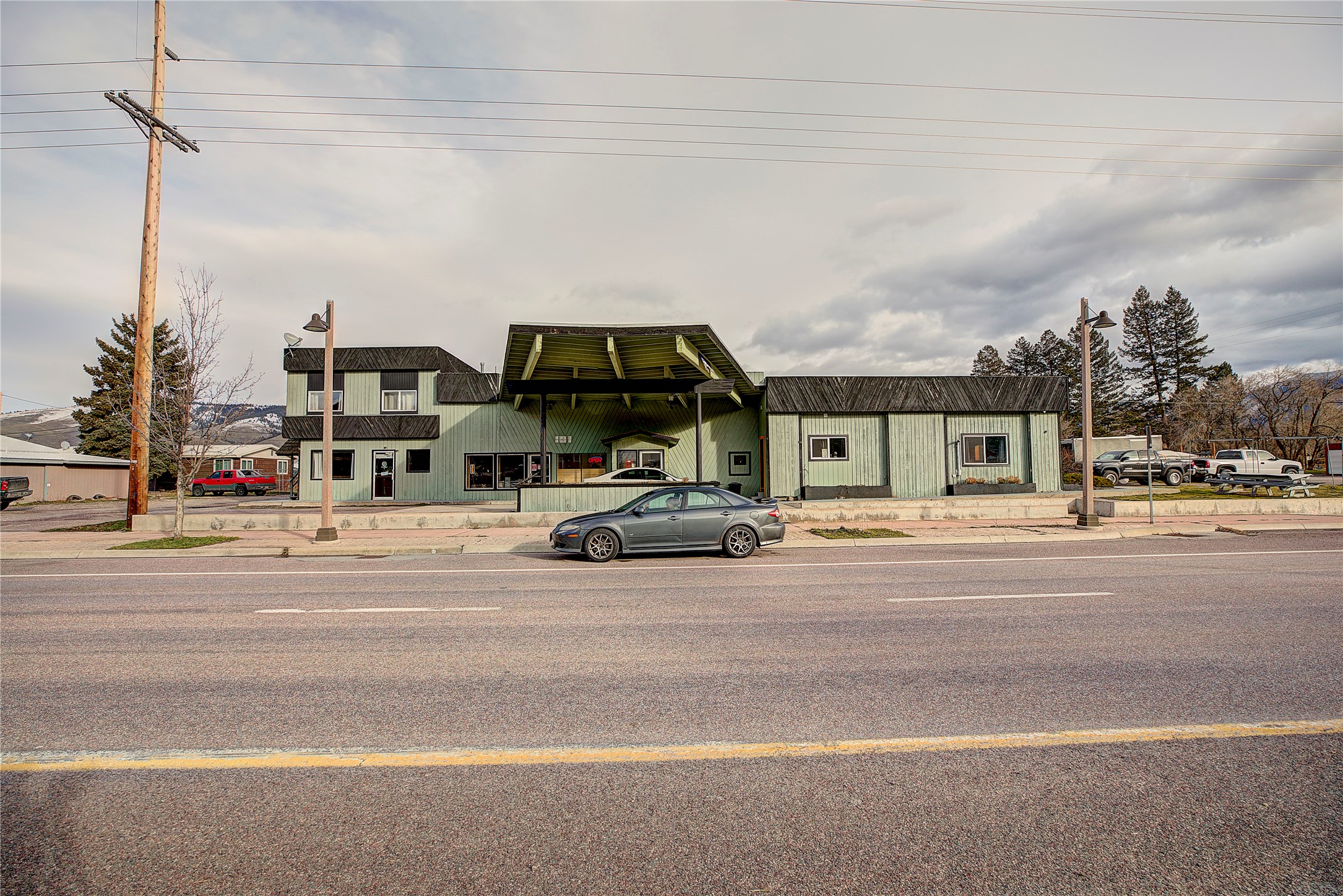 92524 Us Highway 93 Property Photo 1
