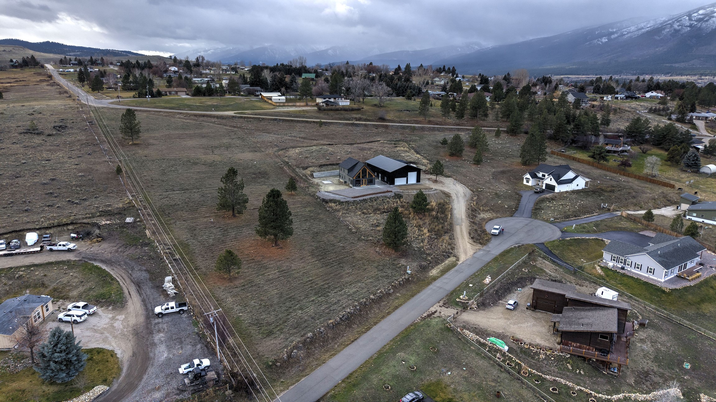 844 Cochise Way Property Photo 8
