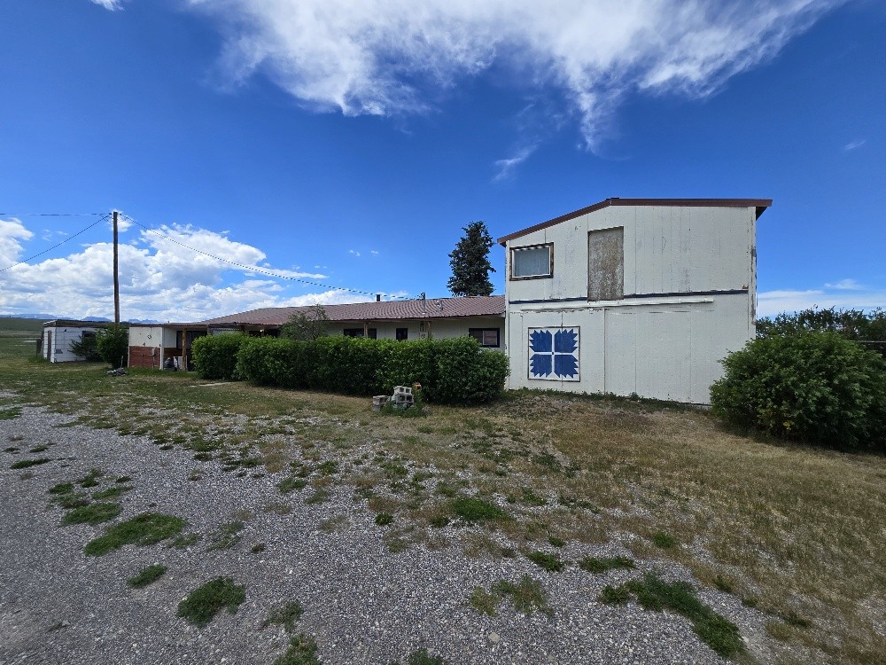 103 3rd Avenue N Property Photo 2