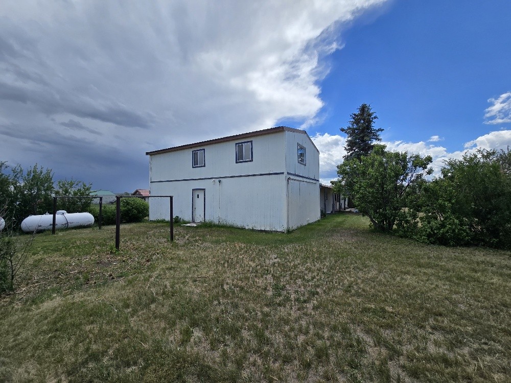 103 3rd Avenue N Property Photo 4