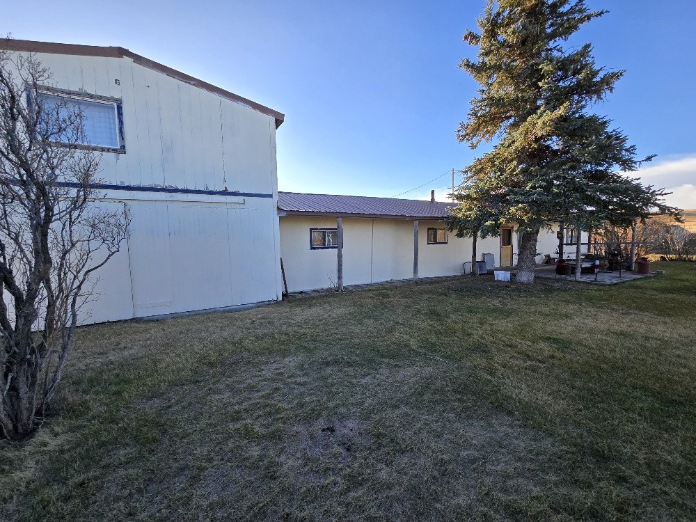 103 3rd Avenue N Property Photo 11