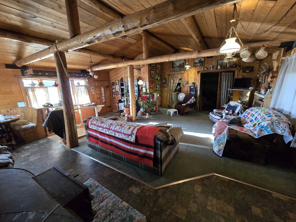 103 3rd Avenue N Property Photo 14