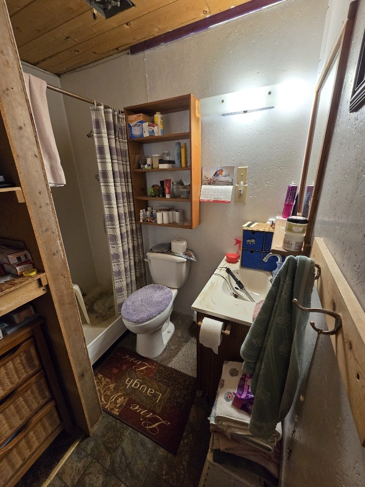 103 3rd Avenue N Property Photo 22