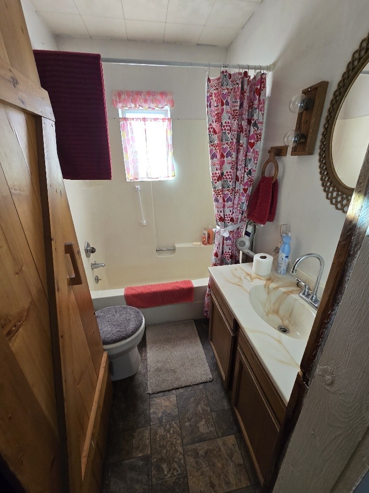 103 3rd Avenue N Property Photo 24