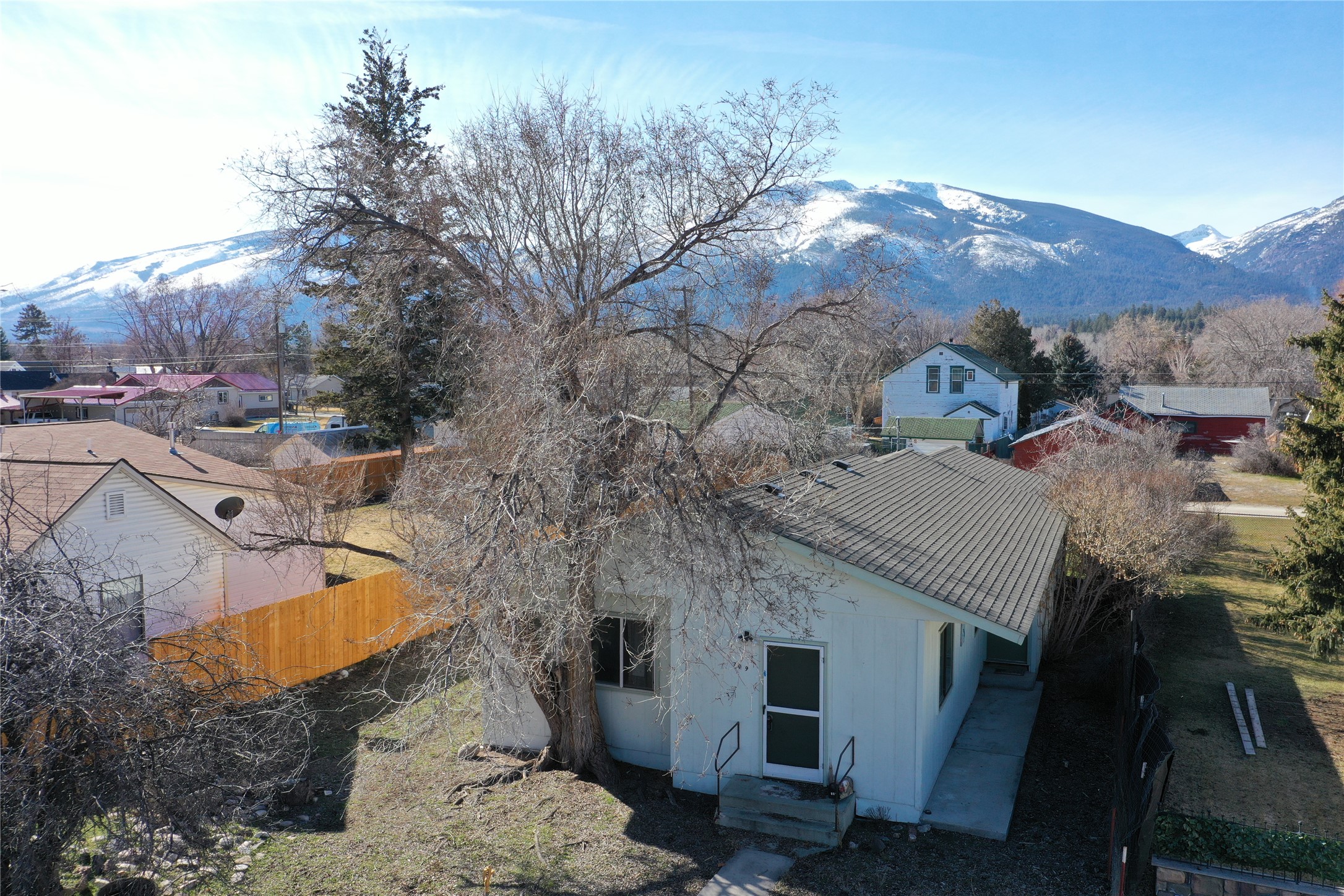 709 N 6th Street Property Photo 1