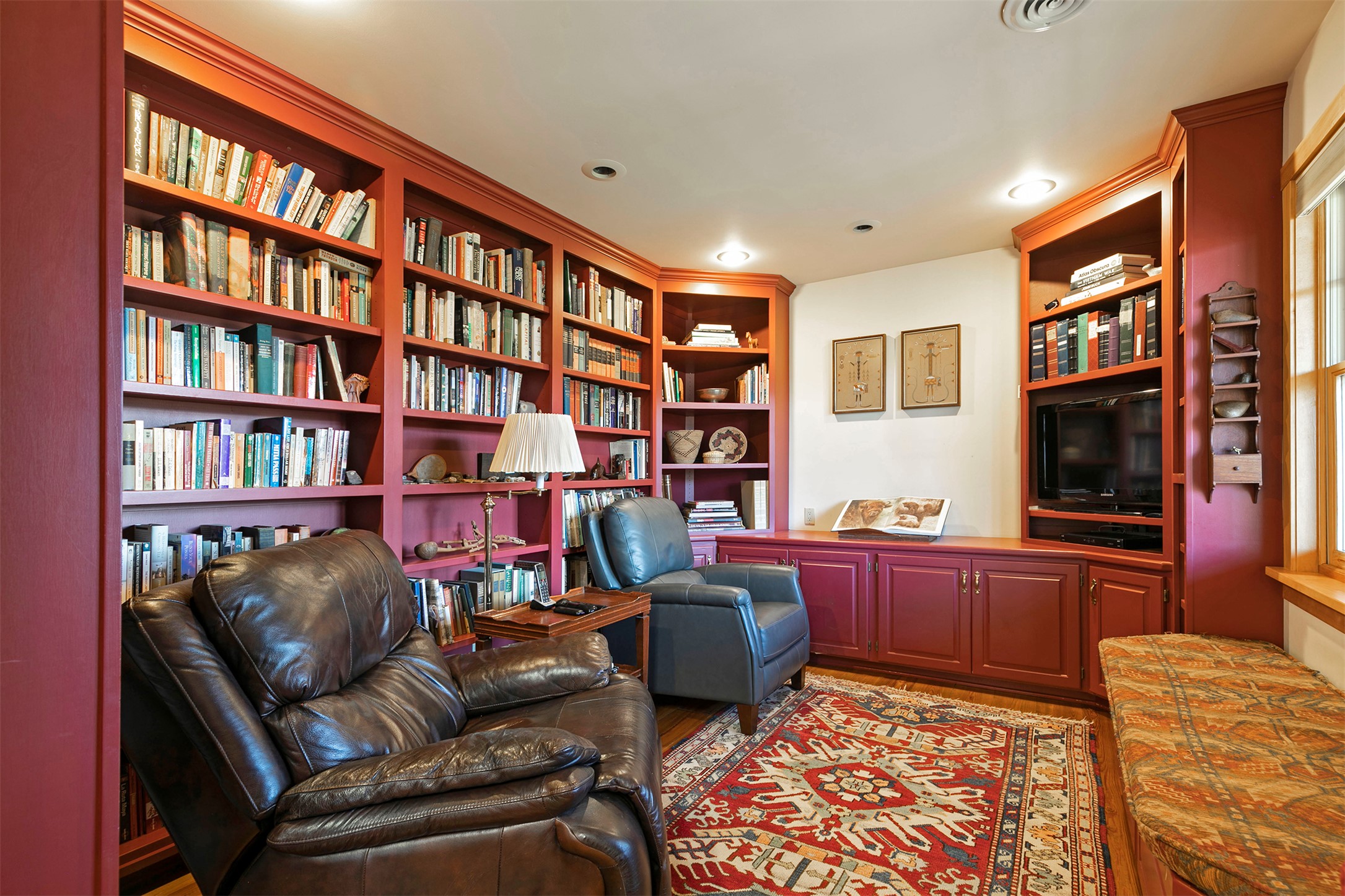 8976 Phantom Spring Lane Property Photo 12