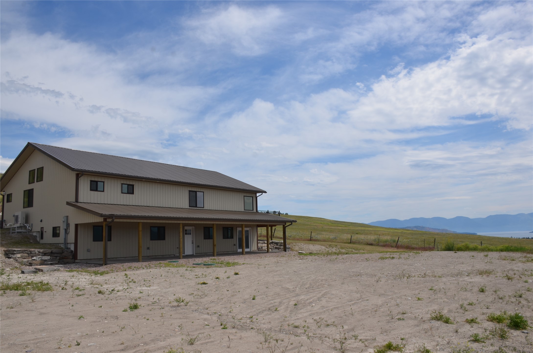 25582 Left Hand Drive Property Photo 7