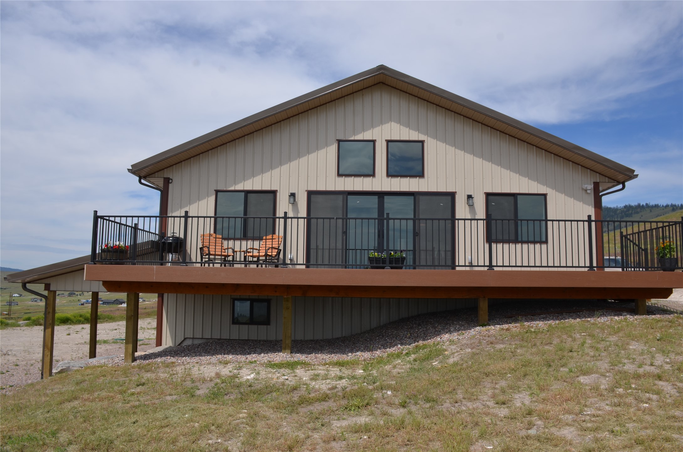 25582 Left Hand Drive Property Photo 12