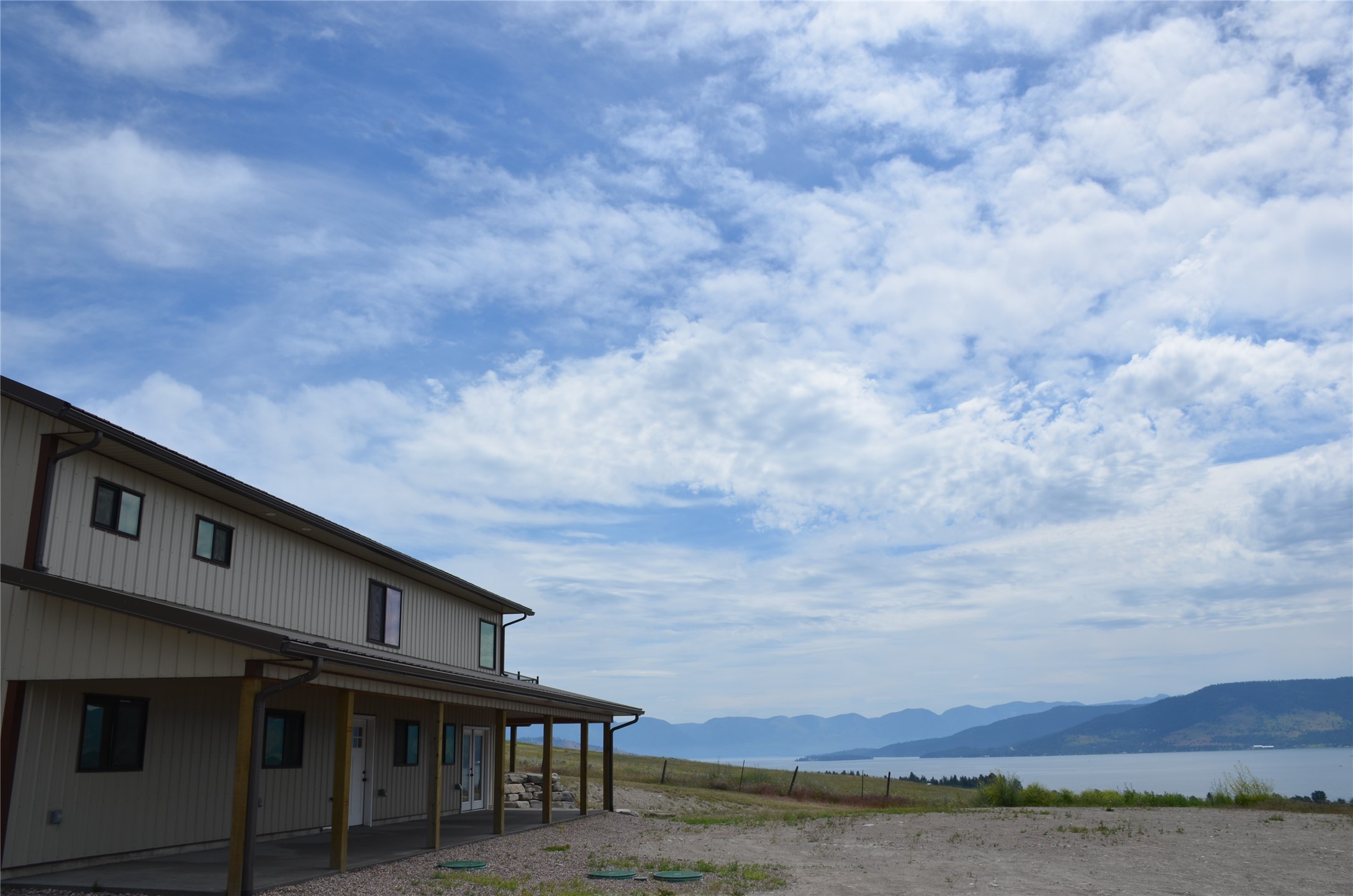25582 Left Hand Drive Property Photo 13
